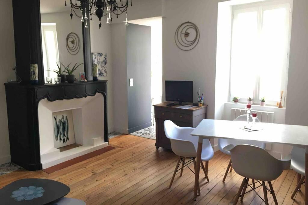 Appartement De Caractere Avec Terrasse. La Rochelle (Charente-Maritime) Exterior foto